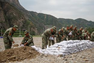 「直播吧在现场」韦世豪慢跑恢复，继续单独训练